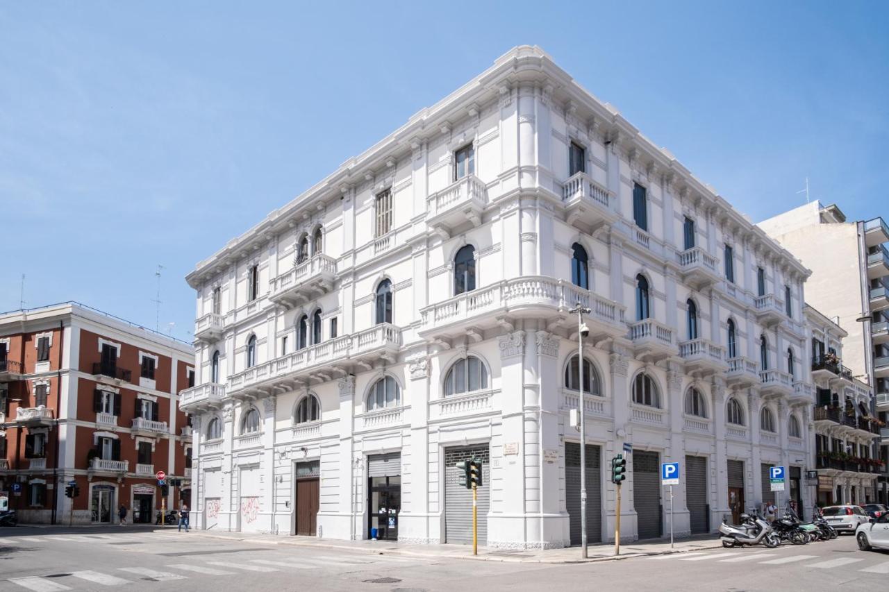 Palazzo Zippitelli Apartments Bari Exterior foto