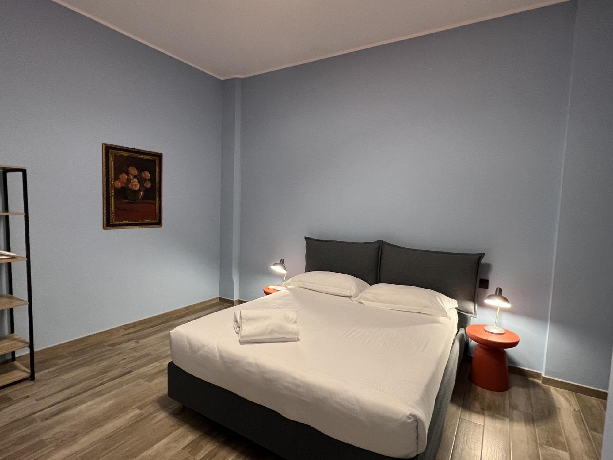 Palazzo Zippitelli Apartments Bari Habitación foto