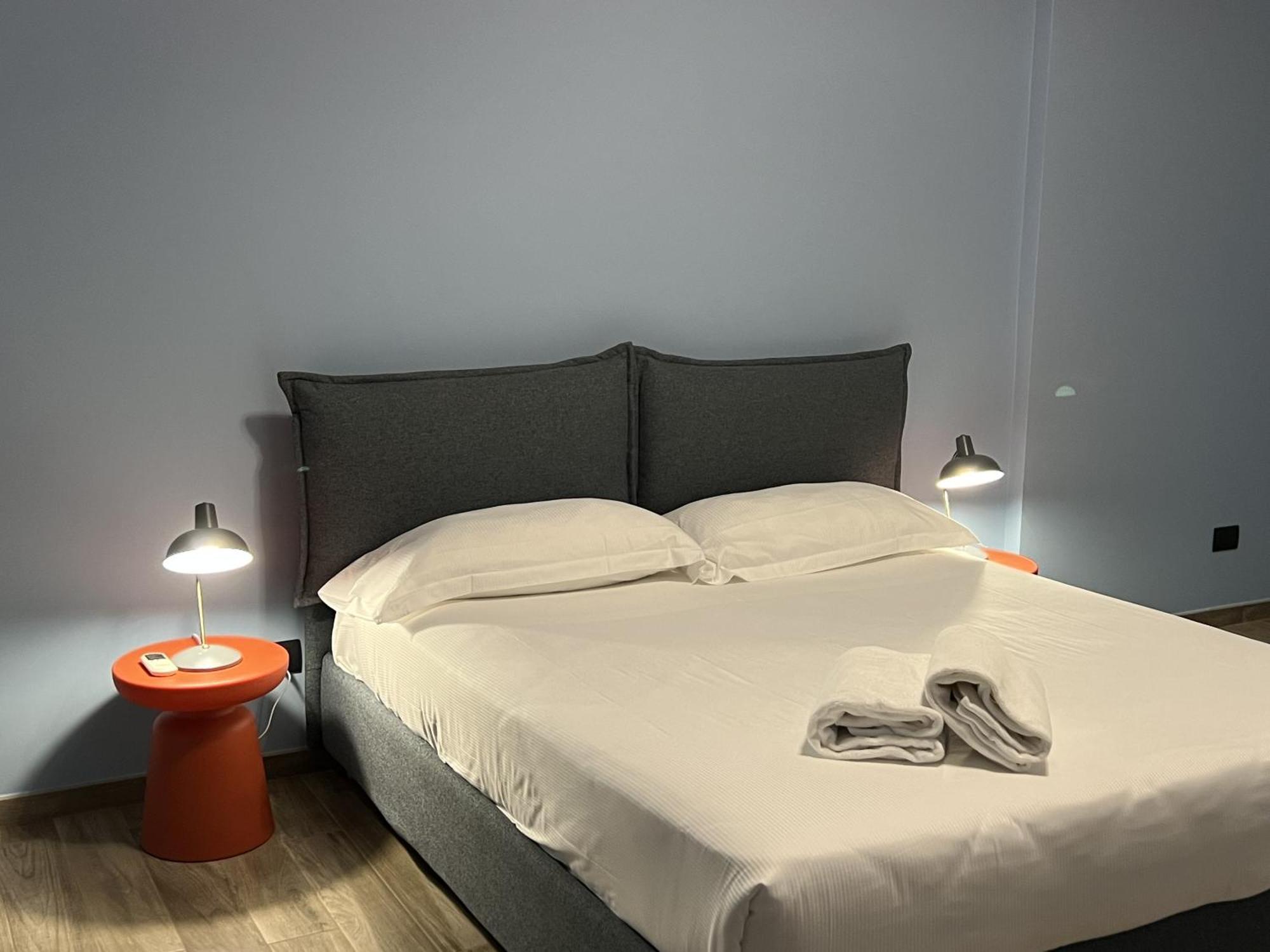 Palazzo Zippitelli Apartments Bari Habitación foto